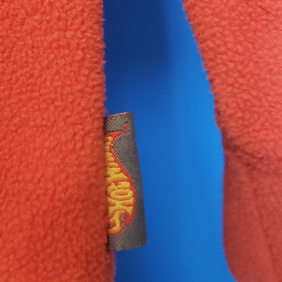 HotWheels sweater - Picture 3 of 5